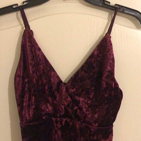 Velvet dress - Picture 4 of 4